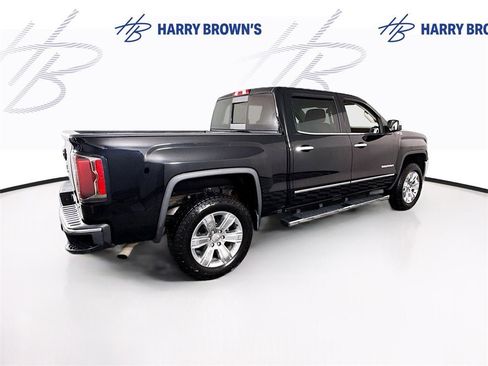 Used 2017 GMC Sierra 1500 SLT image 32