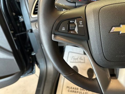 Used 2018 Chevrolet Trax LT w/ Driver Confidence Package AWD/4WD image 9
