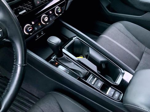 Used 2023 Honda Accord Sport image 17