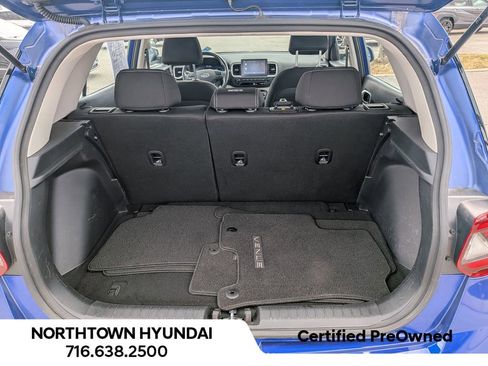 Certified 2023 Hyundai Venue SEL image 32