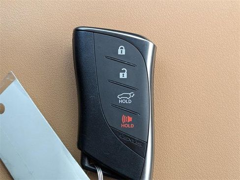 Certified 2025 Lexus RX 350 FWD w/ Accessory Package image 28