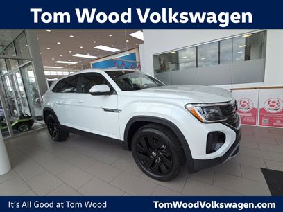 New 2026 Volkswagen Atlas Cross Sport SE