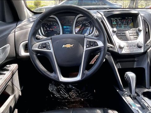 Used 2013 Chevrolet Equinox LTZ FWD image 5