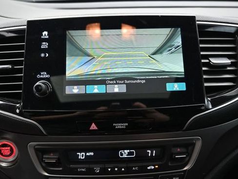 Used 2021 Honda Pilot Special Edition image 4
