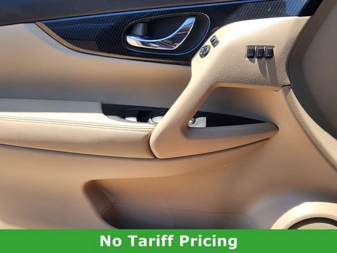 Used 2020 Nissan Rogue SL w/ Premium Package FWD image 23