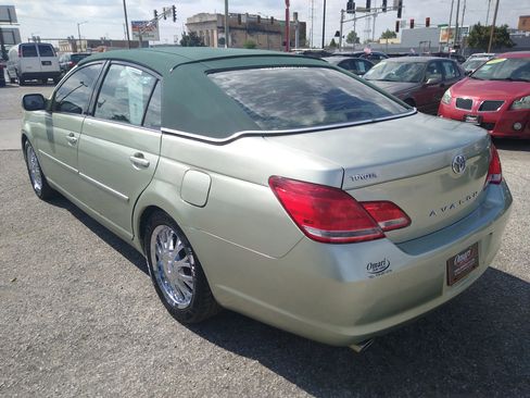Used 2007 Toyota Avalon XLS image 8