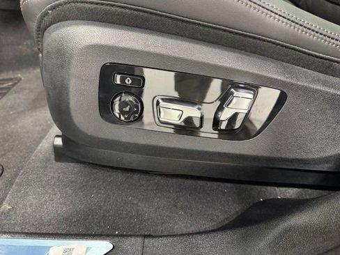 New 2026 BMW X6 xDrive40i w/ Executive Package image 31