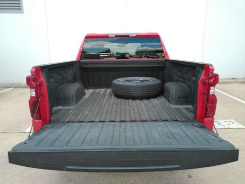 Used 2019 Chevrolet Silverado 1500 LT w/ Texas Edition image 22