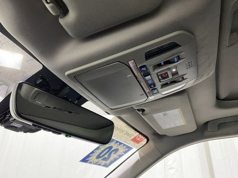 Certified 2020 Toyota Highlander Limited image 25