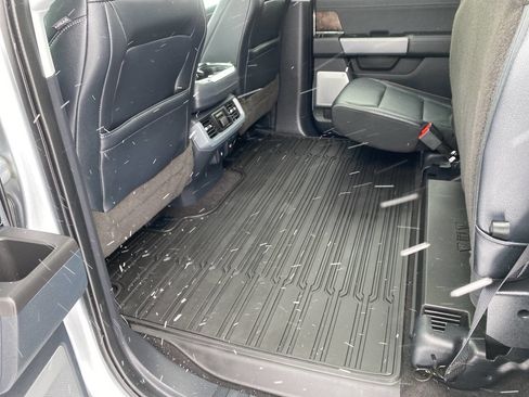 Used 2023 Ford F150 Lariat w/ Equipment Group 502A High image 18