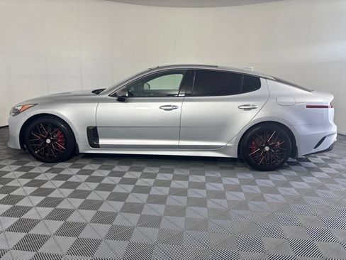 Used 2018 Kia Stinger GT1 AWD/4WD image 36