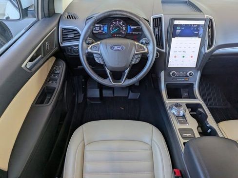 Certified 2022 Ford Edge SEL w/ Convenience Package image 13