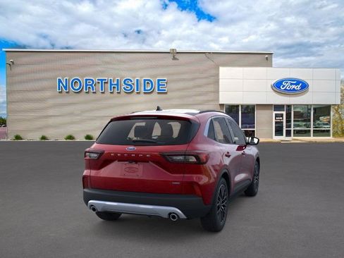 New 2025 Ford Escape SE image 32