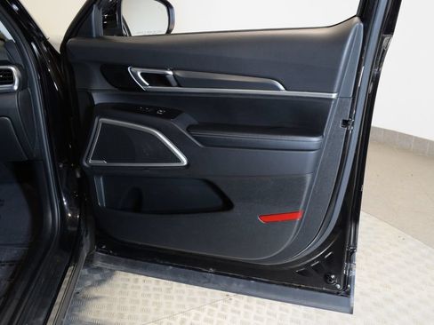 Used 2022 Kia Telluride S FWD image 34