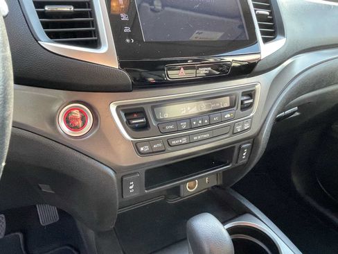 Used 2018 Honda Ridgeline RTL-T image 25