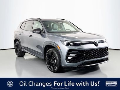 New 2025 Volkswagen Tiguan SE R-Line