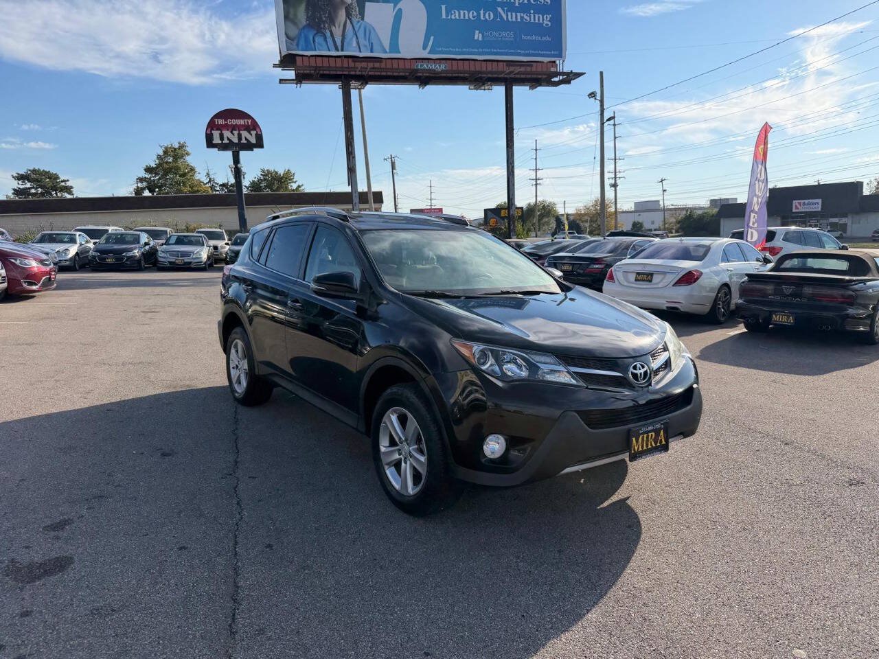 Used 2013 Toyota RAV4 XLE FWD image 4