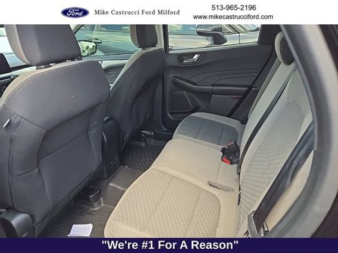 Used 2021 Ford Escape SE w/ SE Sport Appearance Package FWD image 7