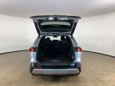 Used 2024 Toyota RAV4 XSE w/ Advanced Technology Package AWD/4WD image 11