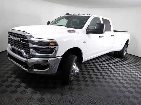 New 2026 RAM 3500 Tradesman w/ Chrome Appearance Group A image 6
