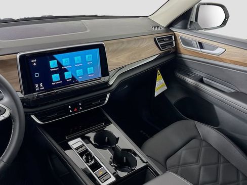 New 2026 Volkswagen Atlas SE image 23