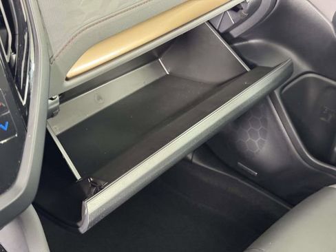 Used 2025 Subaru Forester Sport image 29