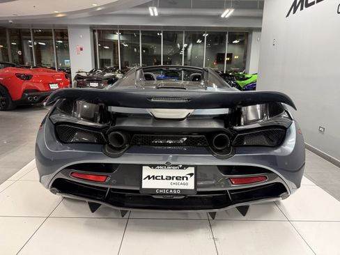 Used 2020 McLaren 720S Spider RWD image 2