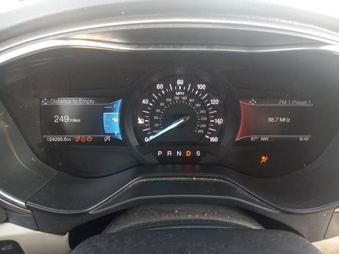 Used 2019 Ford Fusion SEL FWD image 6