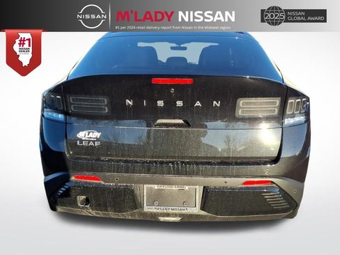 New 2026 Nissan Leaf Platinum+ image 6