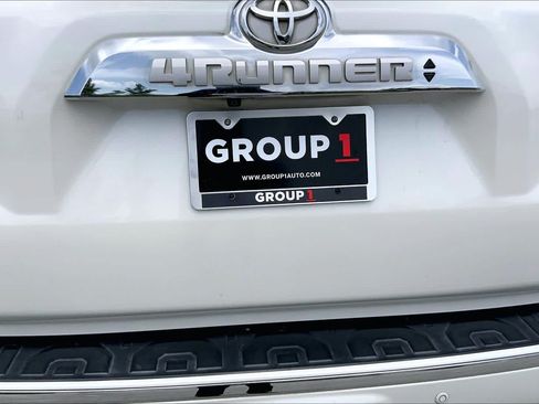 Used 2014 Toyota 4Runner Limited RWD image 10