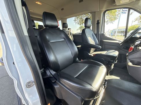 Used 2020 Ford Transit 150 XL image 24