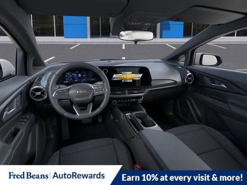 New 2026 Chevrolet Equinox EV LT image 15