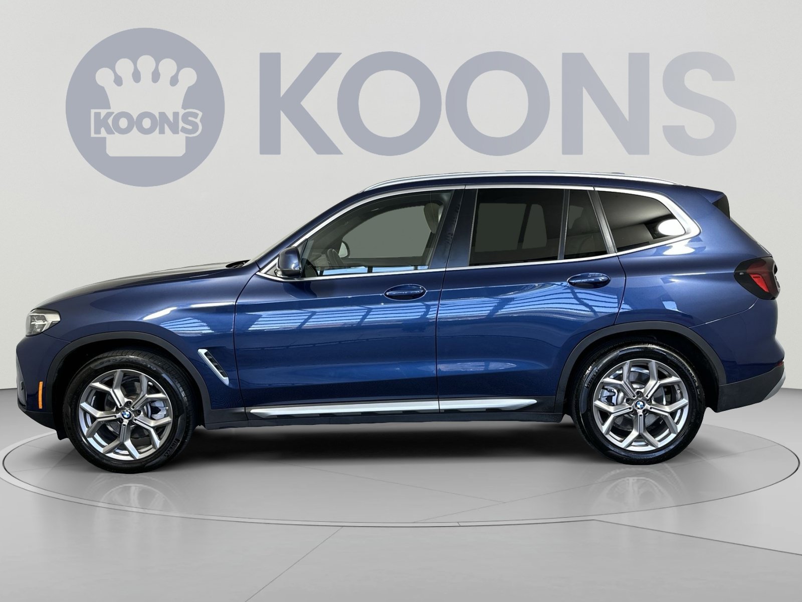 Used 2024 BMW X3 xDrive30i w/ Convenience Package w/ZPA AWD/4WD image 2
