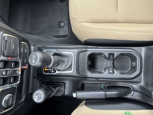 Used 2023 Jeep Wrangler Sahara w/ Safety Group image 23