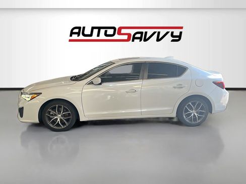 Used 2020 Acura ILX w/ Premium Package image 4