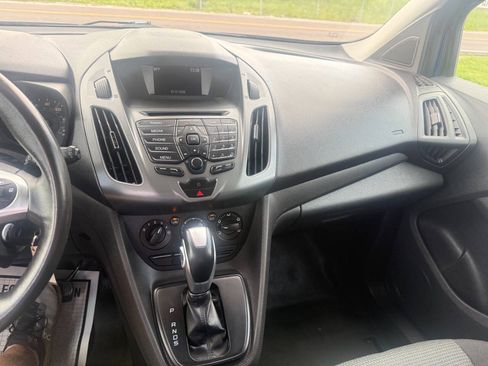 Used 2016 Ford Transit Connect XL FWD image 17