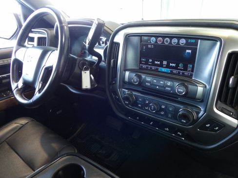 Used 2018 Chevrolet Silverado 1500 LTZ w/ Sport Package image 24