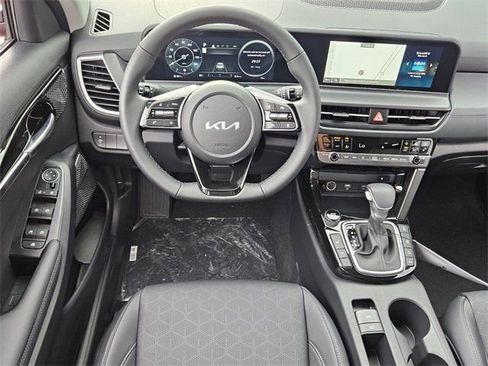 New 2026 Kia Seltos SX image 6