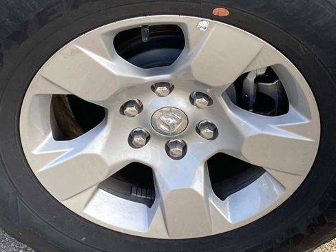 Used 2023 RAM 1500 Big Horn image 25