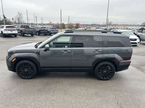 Used 2024 Hyundai Santa Fe Calligraphy image 3