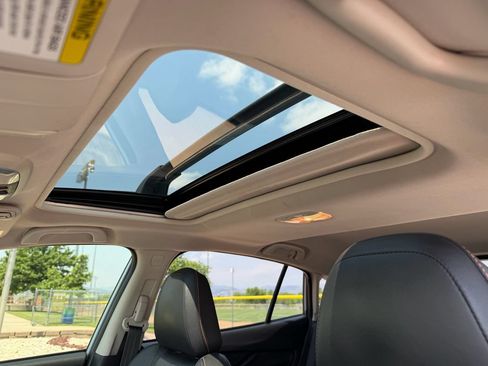 Used 2019 Subaru Crosstrek 2.0i Limited w/ Moonroof Package w/Navigation AWD/4WD image 20