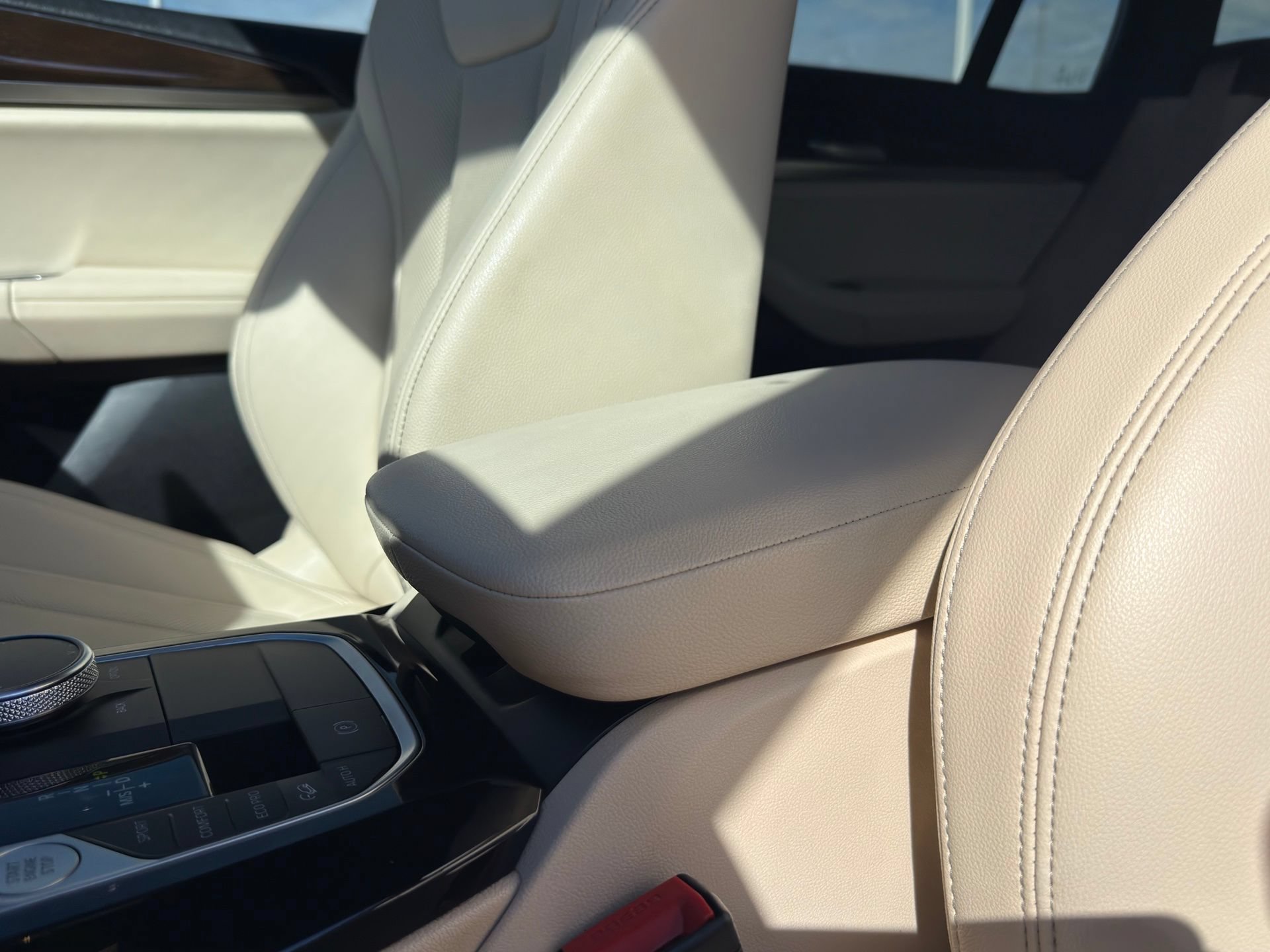 Used 2022 BMW X3 xDrive30i w/ Premium Package AWD/4WD image 14
