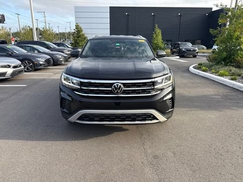 Used 2023 Volkswagen Atlas Cross Sport SE AWD/4WD image 16