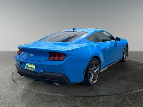 Used 2024 Ford Mustang Coupe RWD image 9