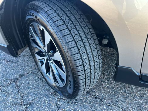 Used 2015 Subaru Outback 3.6R Limited image 37