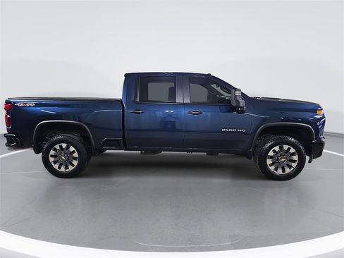 Certified 2022 Chevrolet Silverado 2500 Custom w/ Custom Value Package image 2
