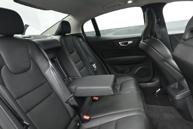 Used 2024 Volvo S60 B5 Plus AWD/4WD image 30