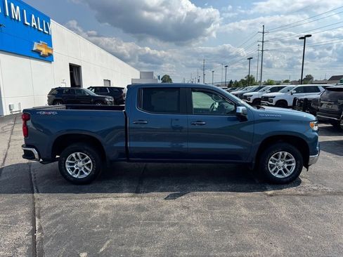 Used 2024 Chevrolet Silverado 1500 LT w/ LPO, Liner Protection Package AWD/4WD image 8