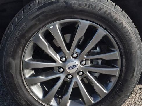 Used 2020 Ford Expedition Limited AWD/4WD image 24