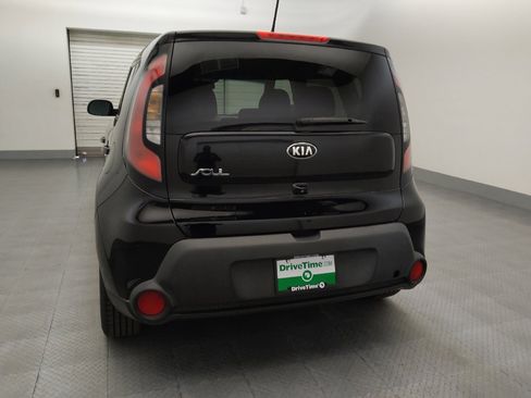 Used 2016 Kia Soul w/ Convenience Package FWD image 6